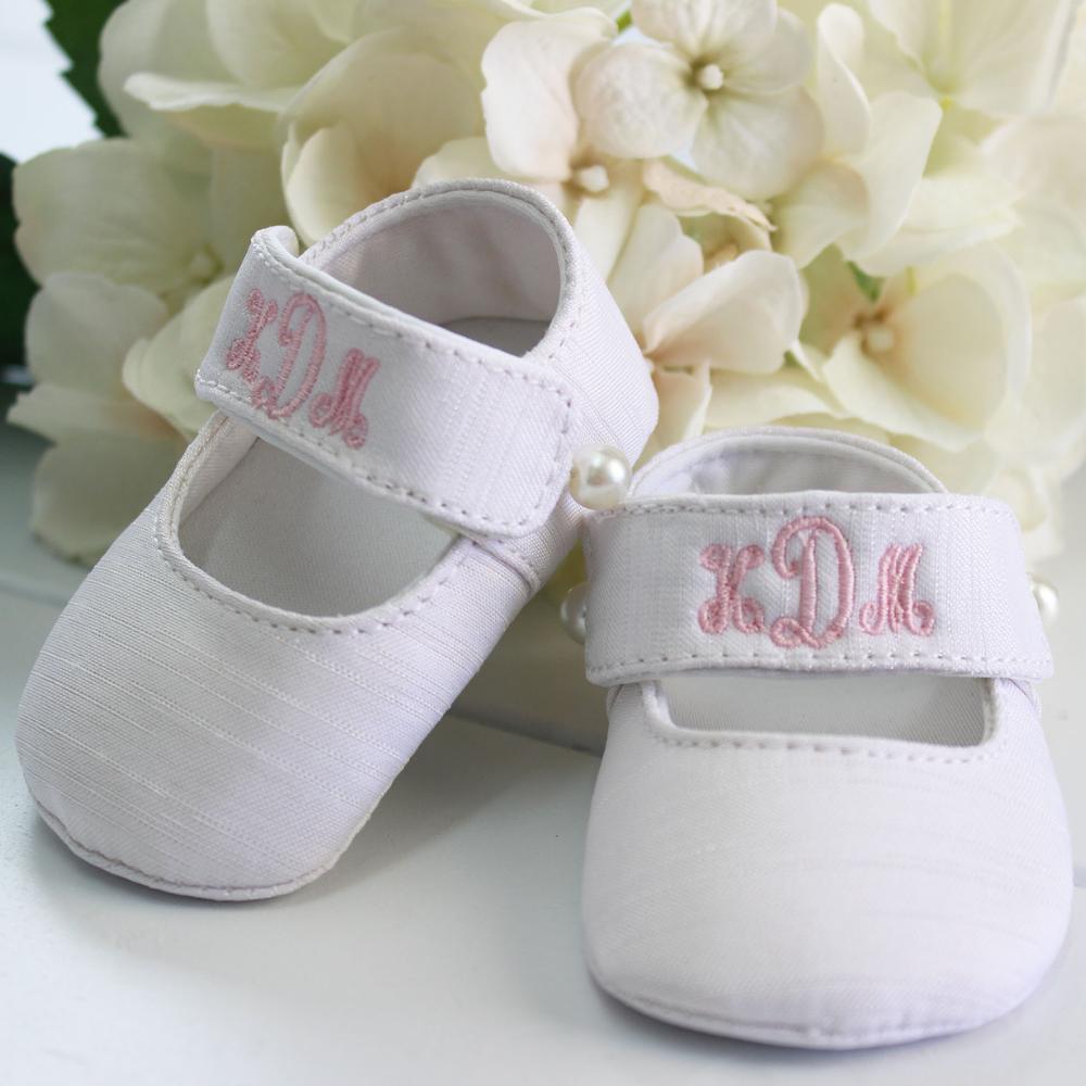 Difference Between Baptism, Christening & Dedication Ceremonies